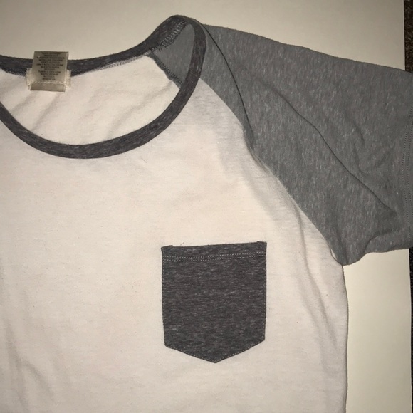 T-shirt - Picture 2 of 2